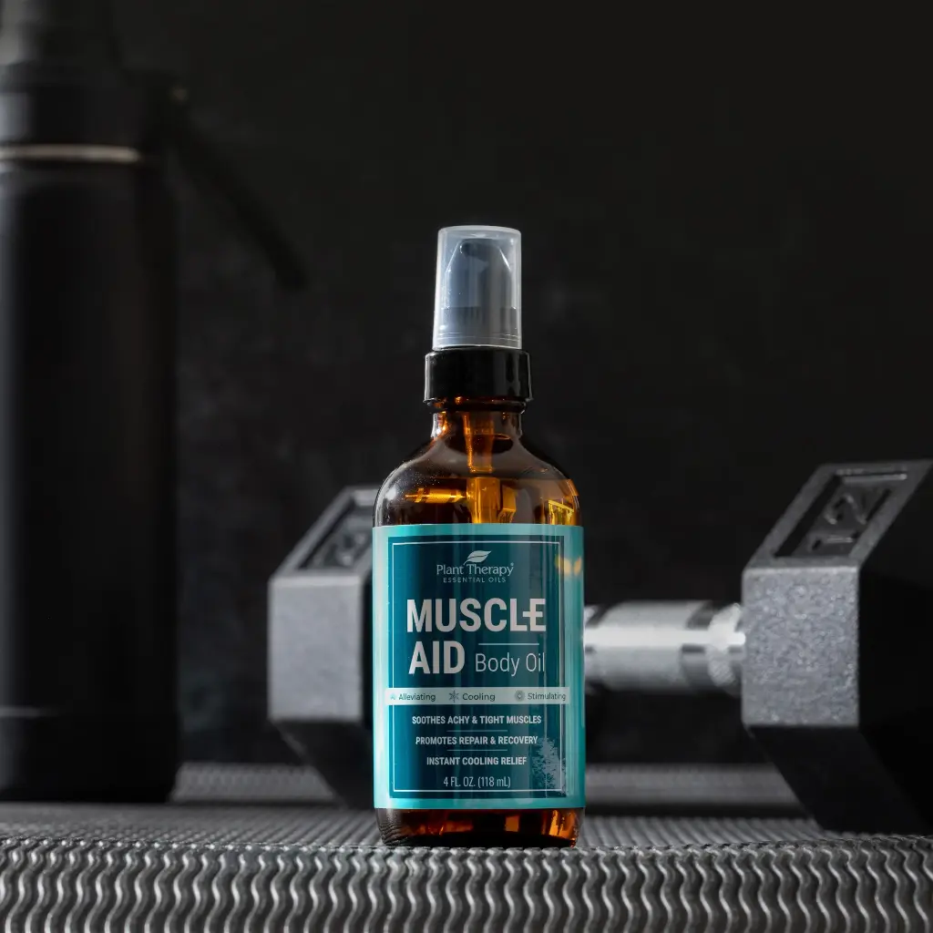 muscle_aid_body_oil-4oz-03_1946x.webp