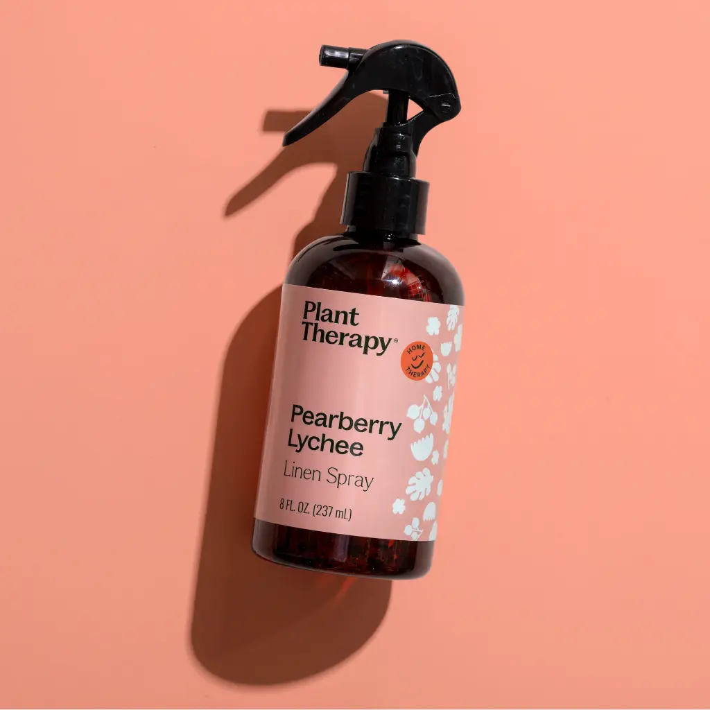 Pearberry_Lychee_Linen_Spray-08_1946x.webp
